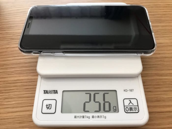 背面ガラスのiPhonexsmaxケースiphone装着重量