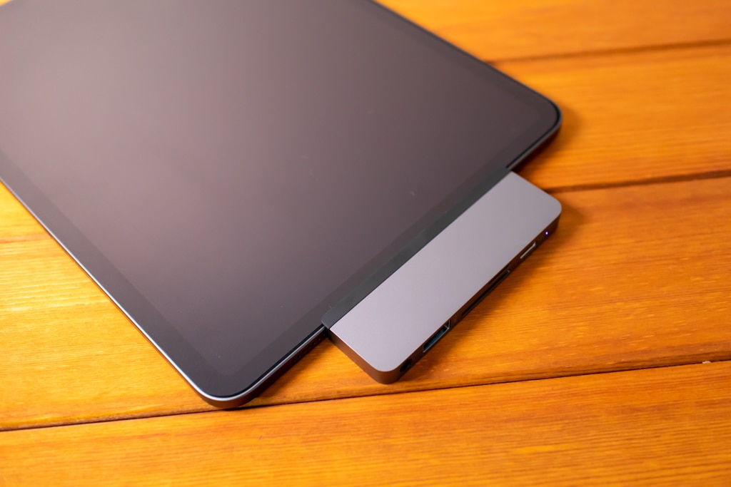 HyperDrive iPad Pro USB-Cハブはデザインもカッコいい
