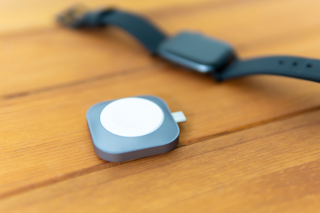 Satechi USB-C Apple Watch充電ドック