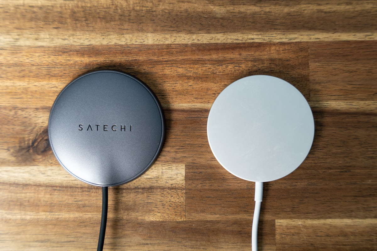 Satechi USB-C マグネティックワイヤレス充電ケーブルとApple純正MagSafe充電器